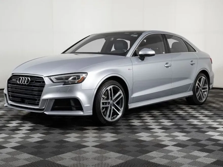 2019 Audi A3 Premium Plus photo 1