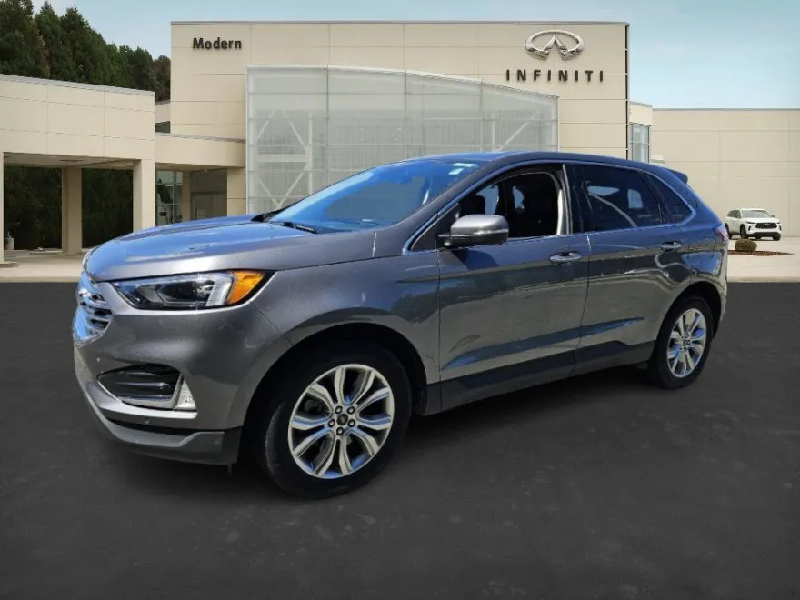 2024 Ford Edge Titanium photo 1