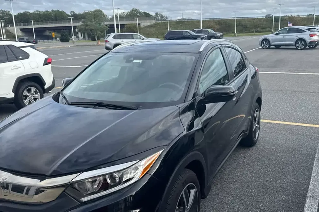 2022 Honda HR-V EX-L photo 1