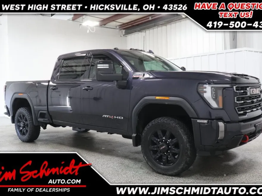 2024 Gmc Sierra 3500 HD AT4 photo 1