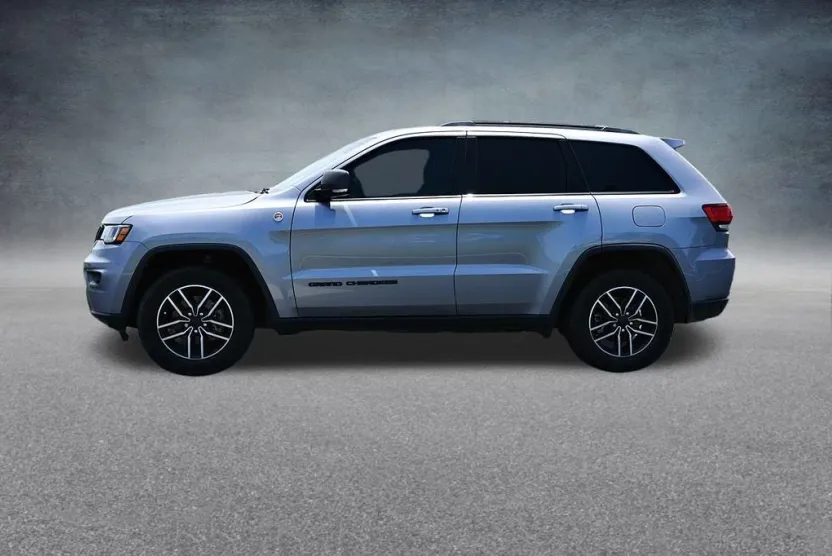2020 Jeep Grand Cherokee Trailhawk photo 1