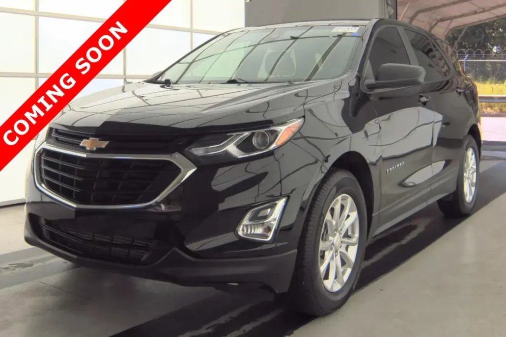 2021 Chevrolet Equinox LS photo 1