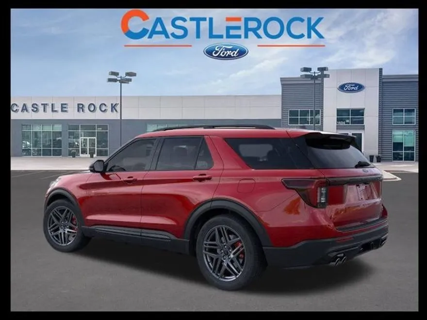 2025 Ford Explorer ST photo 1