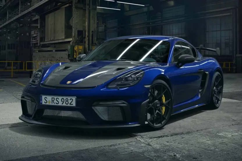 2025 Porsche Cayman GT4 RS photo 1