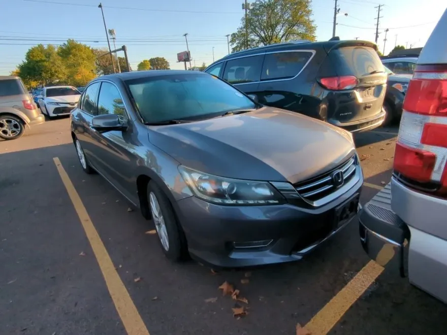 2013 Honda Accord EX-L photo 1