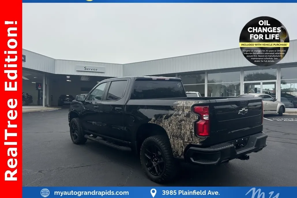 2021 Chevrolet Silverado 1500 Custom Trail Boss photo 1