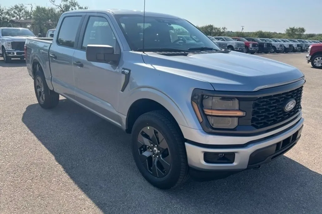 2025 Ford F-150 STX photo 1
