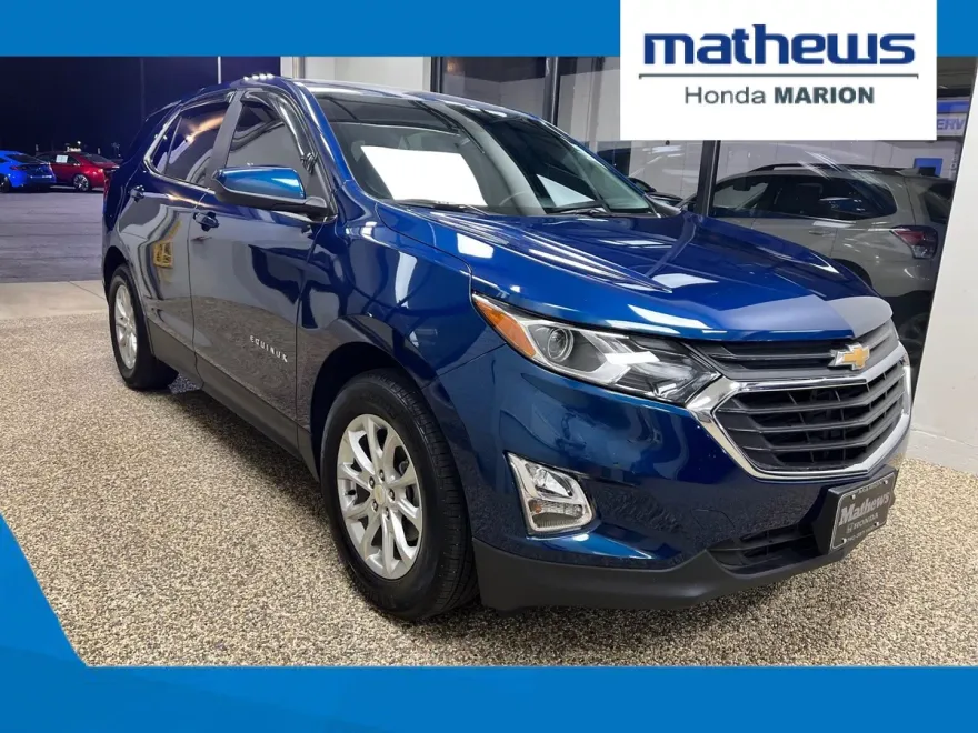 2021 Chevrolet Equinox LT photo 1