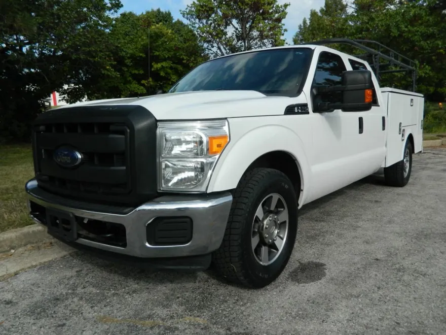 2012 Ford F-250 XL photo 1