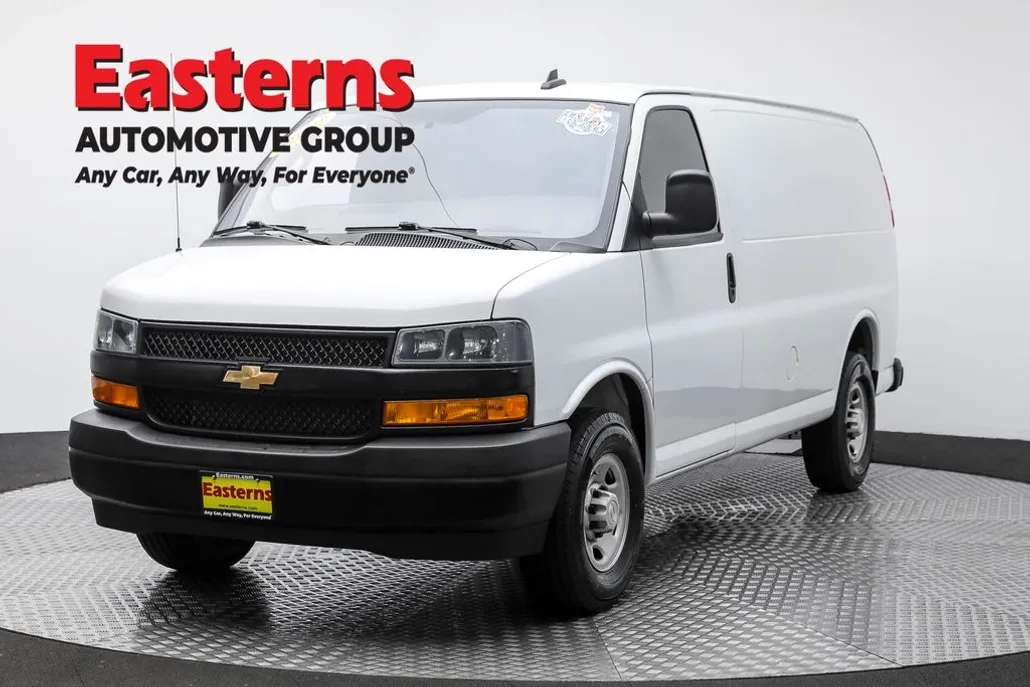 2022 Chevrolet Express 2500 Work Van photo 1