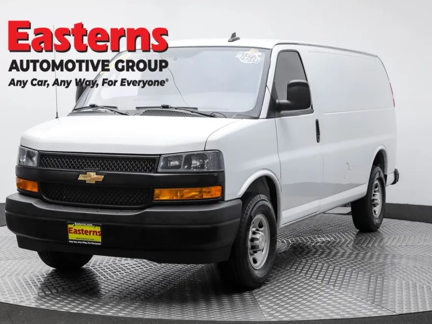 2022 Chevrolet Express 2500 Work Van photo 1