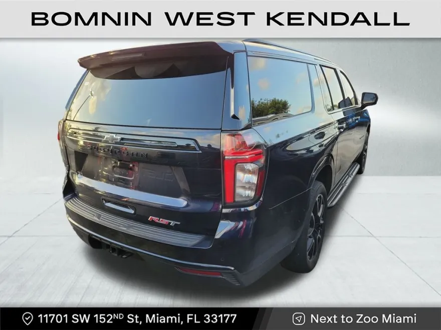 2024 Chevrolet Suburban RST photo 1