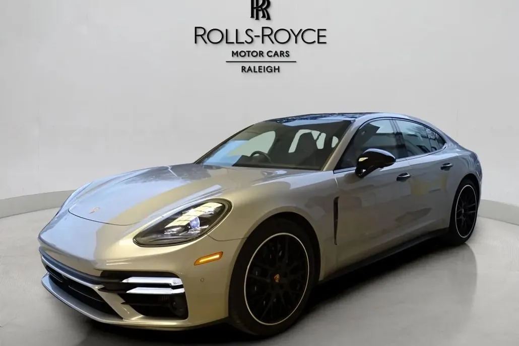 2021 Porsche Panamera Turbo S photo 1