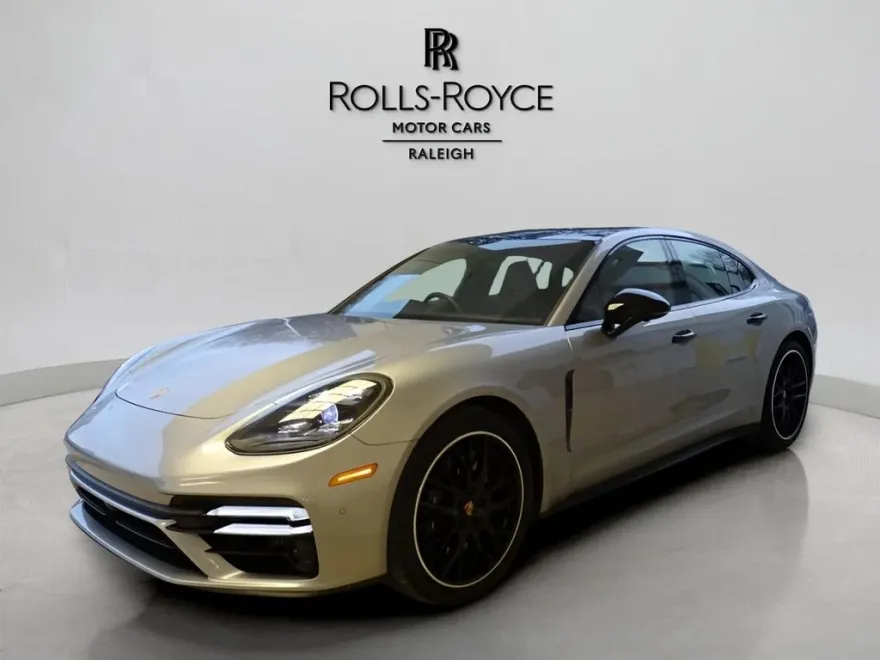 2021 Porsche Panamera Turbo S photo 1