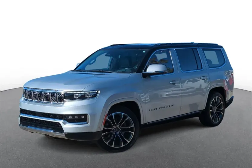 2022 Jeep Grand Wagoneer III photo 1