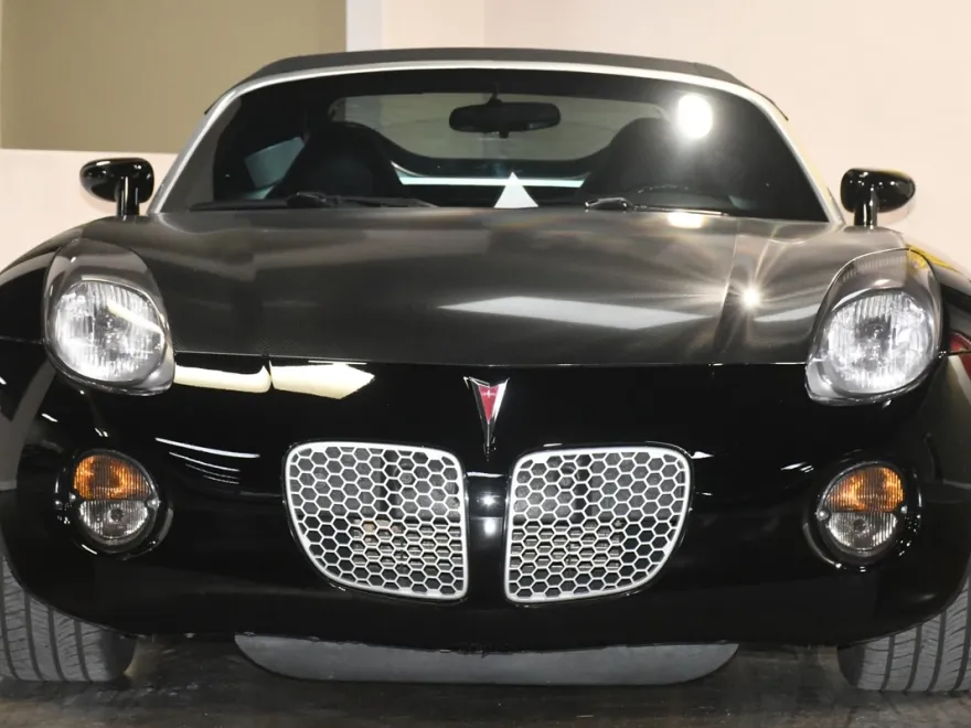 2007 Pontiac Solstice photo 1