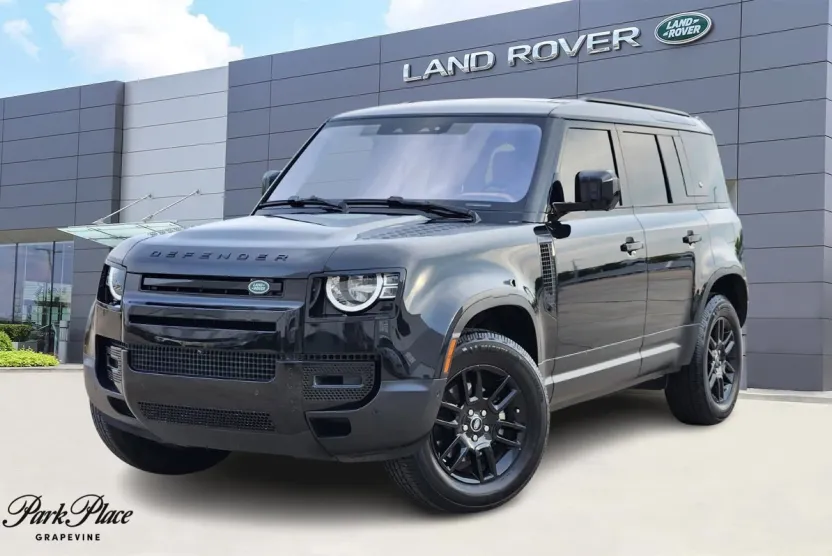 2023 Land Rover Defender S photo 1