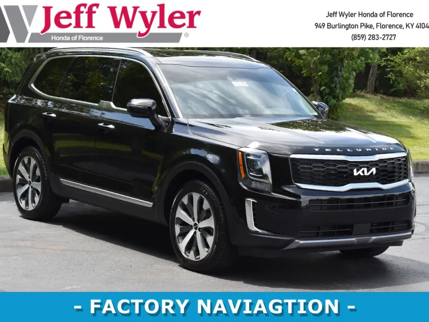 2022 Kia Telluride S photo 1