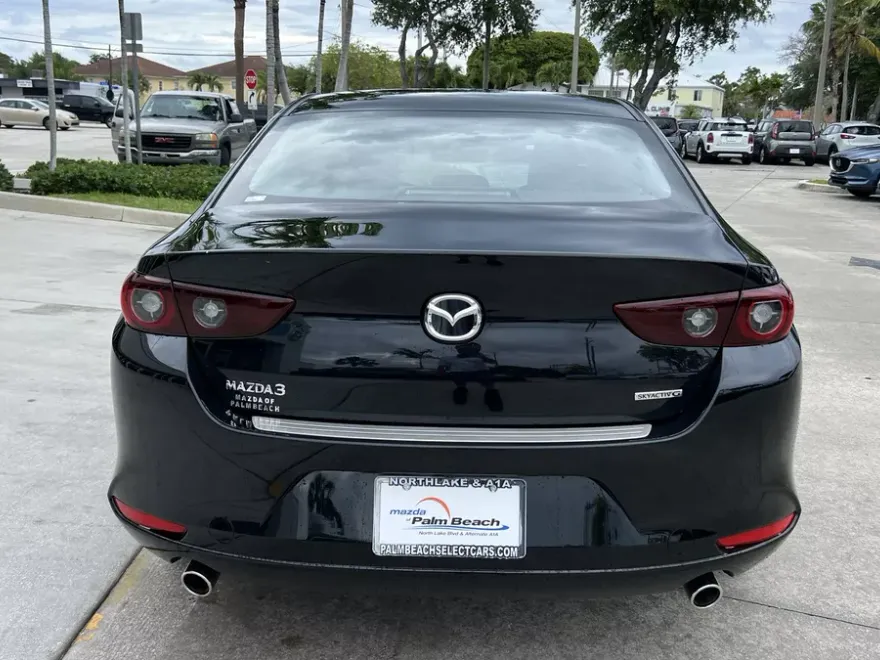 2025 Mazda Mazda3 Sedan 2.5 s Preferred photo 1