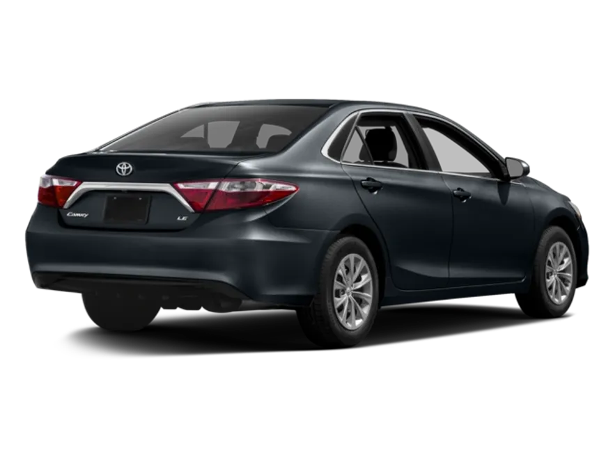2017 Toyota Camry LE photo 1