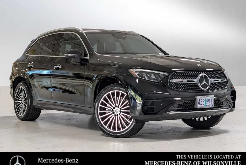2023 Mercedes Benz GLC 300 4MATIC photo 1