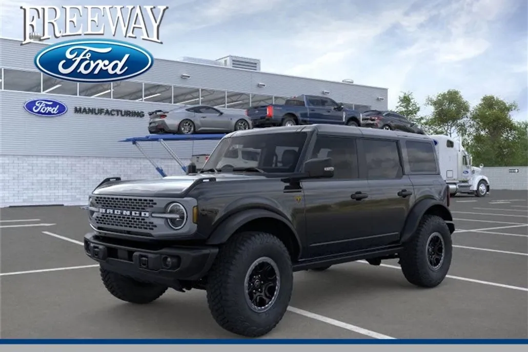 2025 Ford Bronco Badlands photo 1