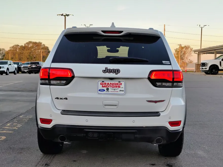 2020 Jeep Grand Cherokee Trailhawk photo 1