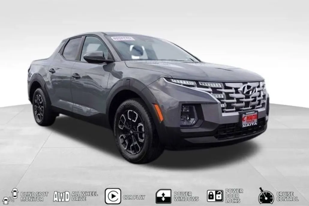 2024 Hyundai Santa Cruz SE photo 1