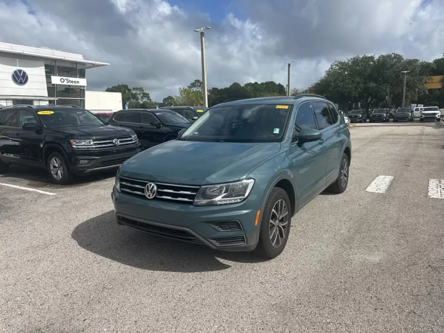 2019 Volkswagen Tiguan SE photo 1