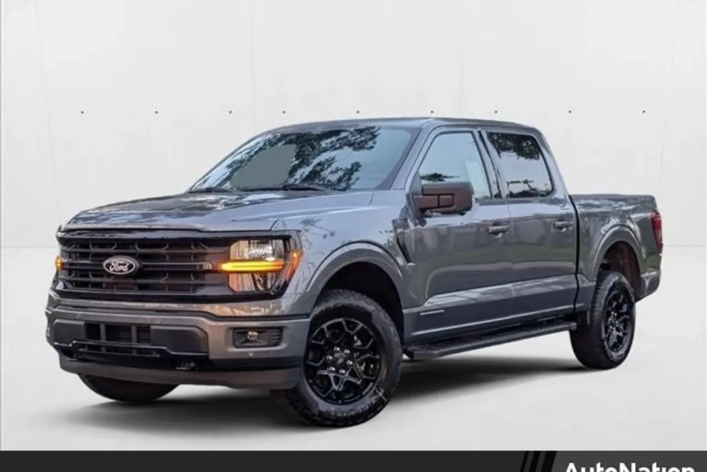 2025 Ford F-150 XLT photo 1