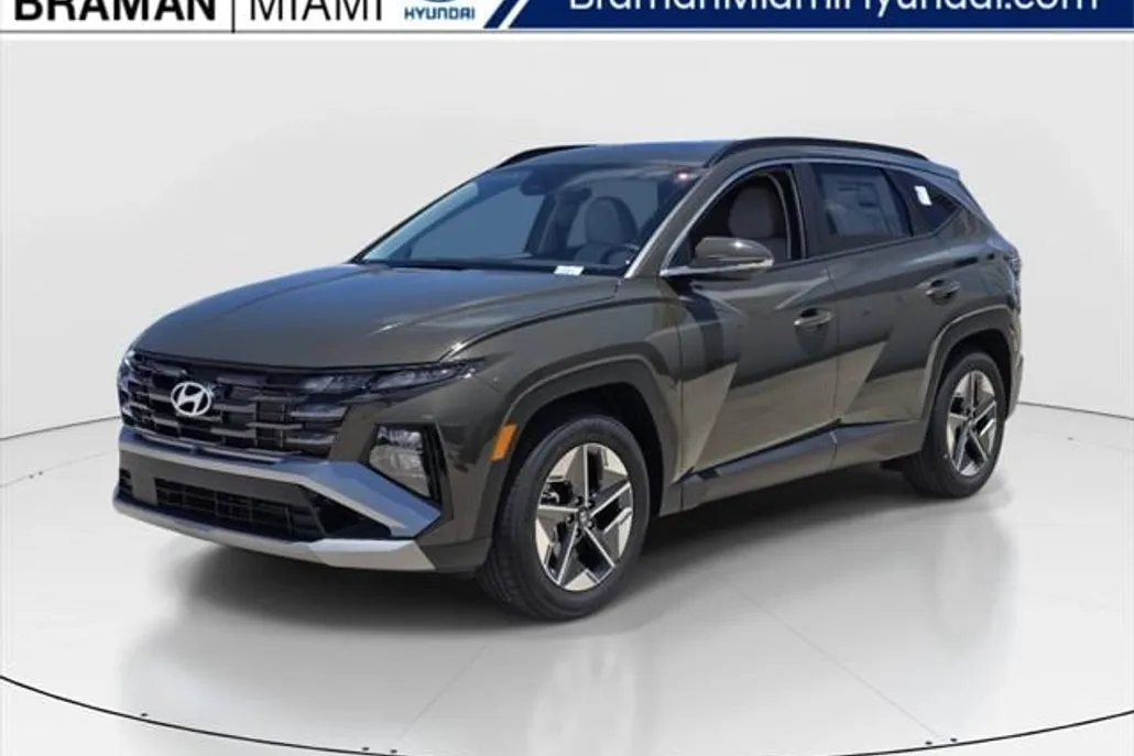 2025 Hyundai Tucson SEL photo 1