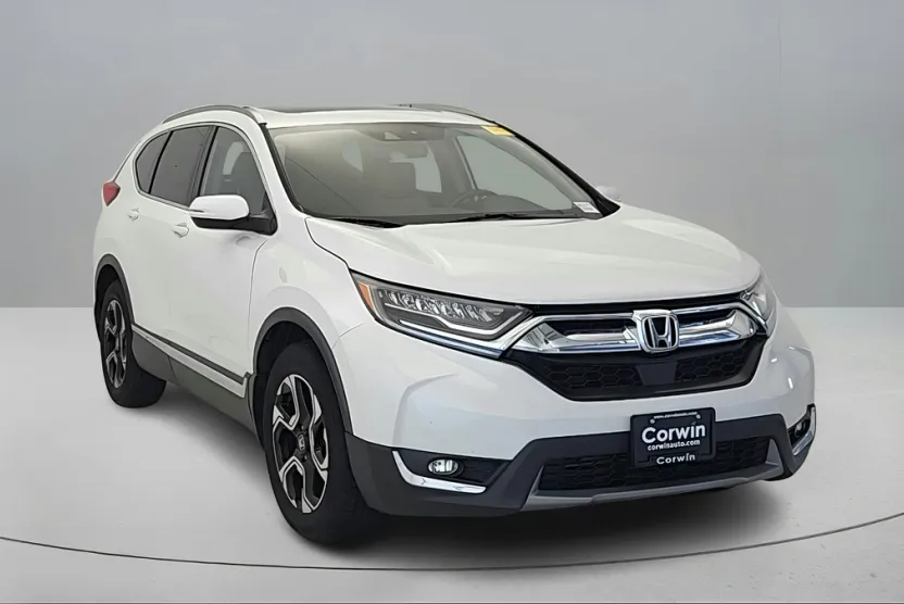 2019 Honda CR-V Touring photo 1