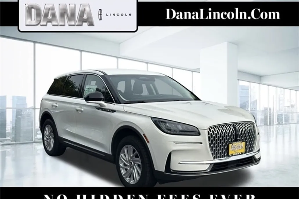 2023 Lincoln Corsair Standard photo 1