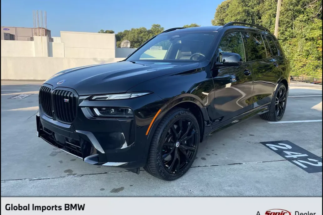 2023 Bmw X7 M60i photo 1