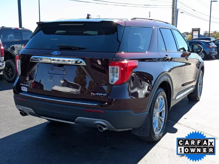 2022 Ford Explorer Limited photo 1