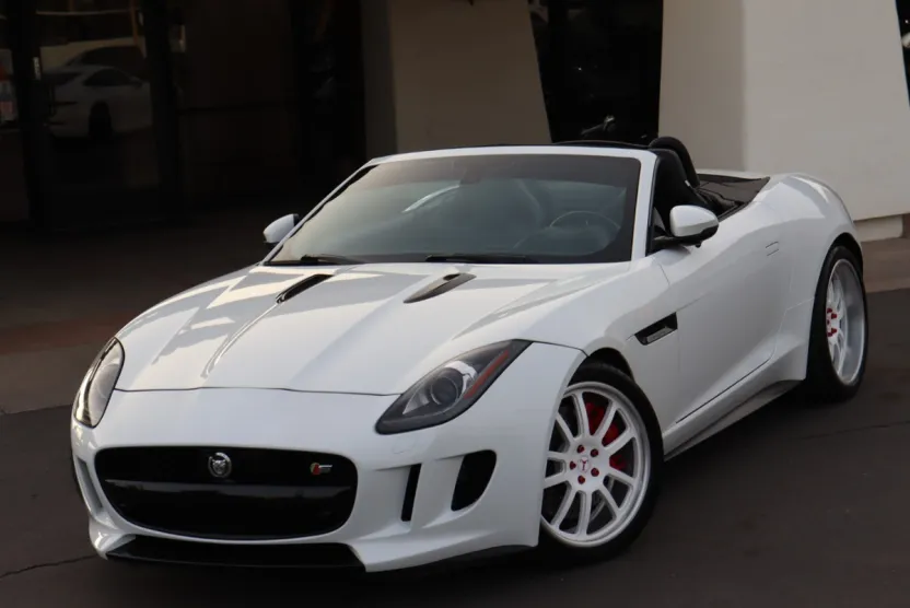 2014 Jaguar F-TYPE V8 S photo 1