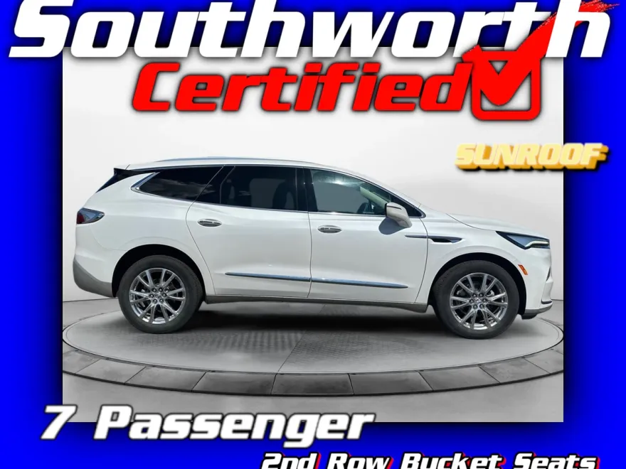 2023 Buick Enclave Essence photo 1