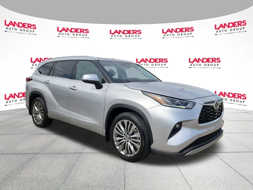 2021 Toyota Highlander Platinum photo 1