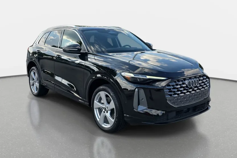 2025 Audi Q5 2.0T Premium Plus photo 1