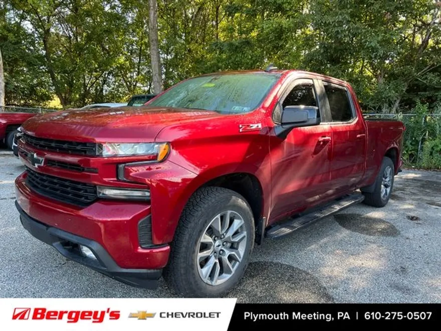 2022 Chevrolet Silverado 1500 RST photo 1