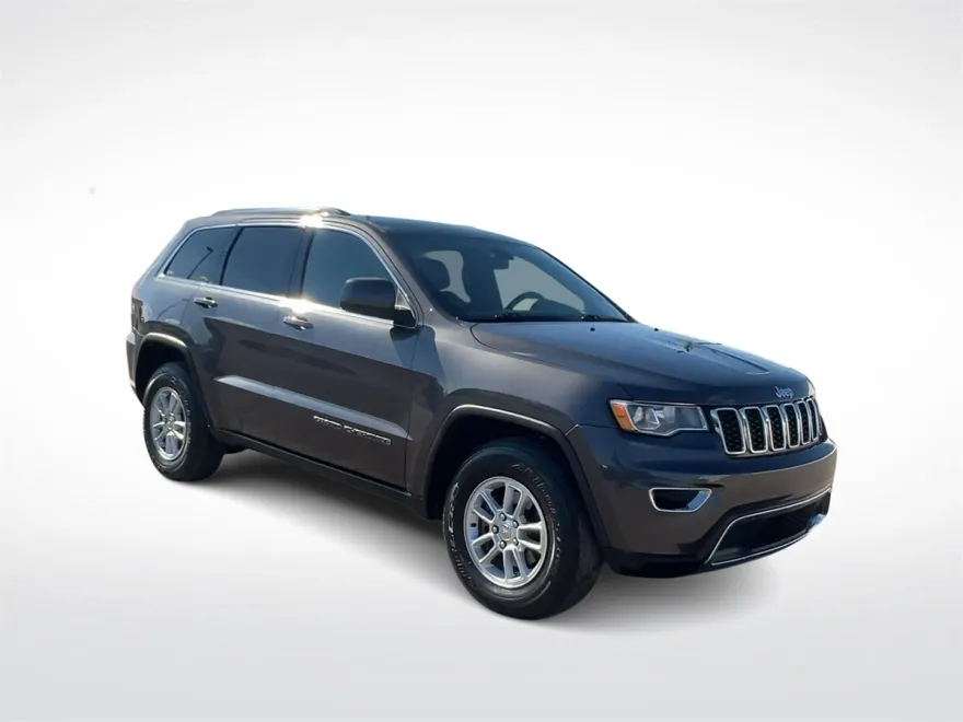 2020 Jeep Grand Cherokee Laredo E photo 1