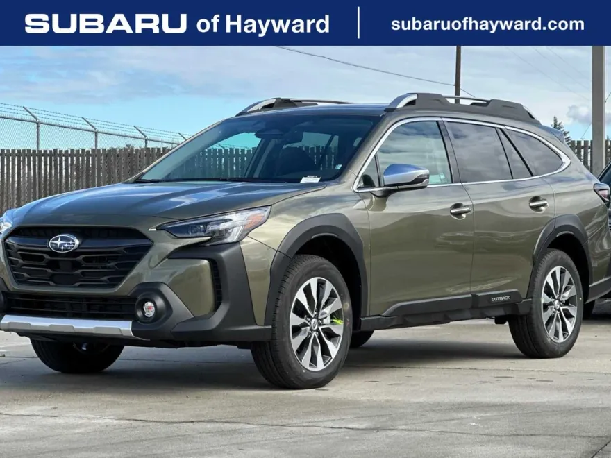 2025 Subaru Outback Touring photo 1