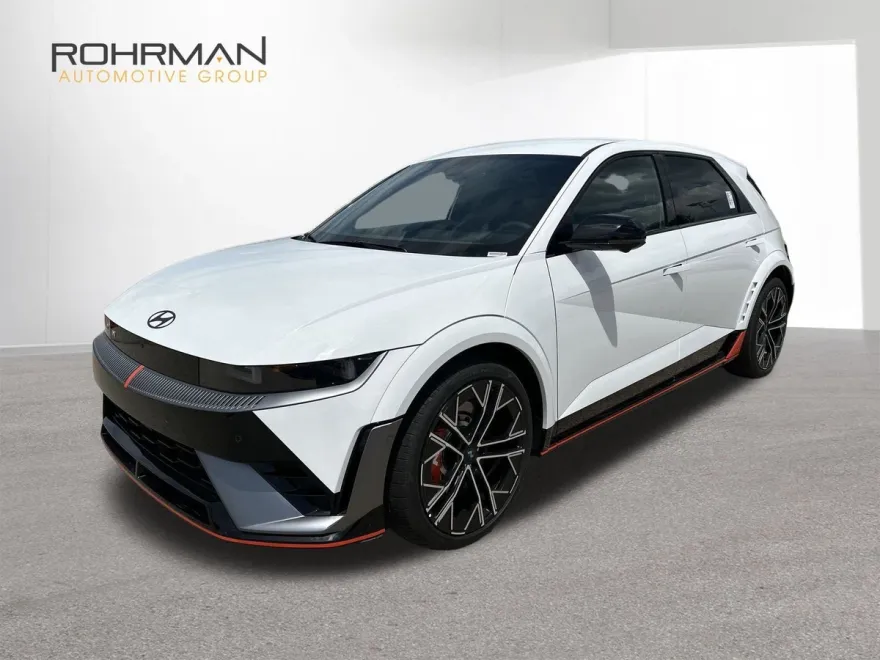 2025 Hyundai Ioniq N photo 1