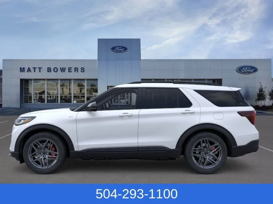 2025 Ford Explorer ST-Line photo 1