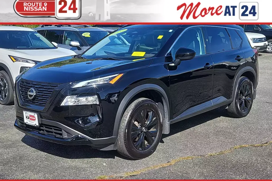 2023 Nissan Rogue Midnight Edition photo 1