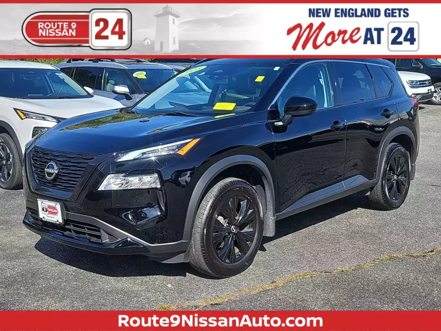 2023 Nissan Rogue Midnight Edition photo 1