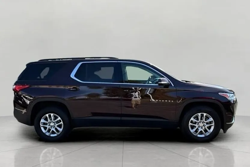2019 Chevrolet Traverse Cloth 1LT photo 1