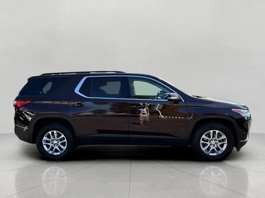 2019 Chevrolet Traverse Cloth 1LT photo 1
