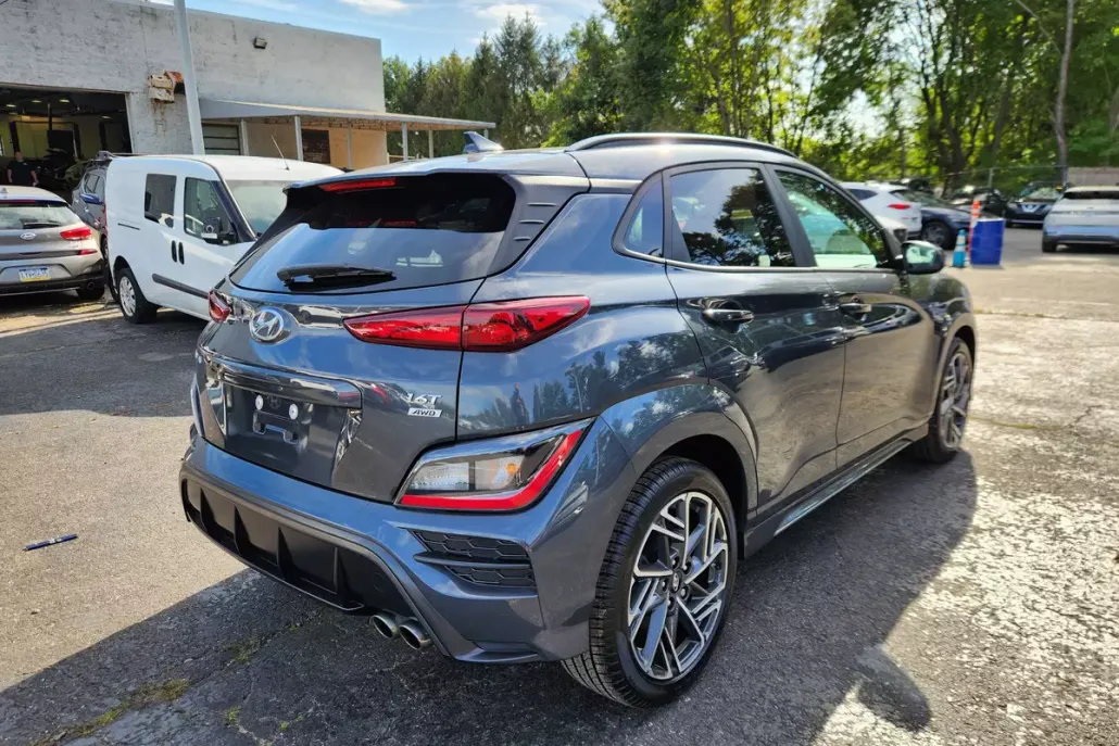 2022 Hyundai Kona N Line photo 1