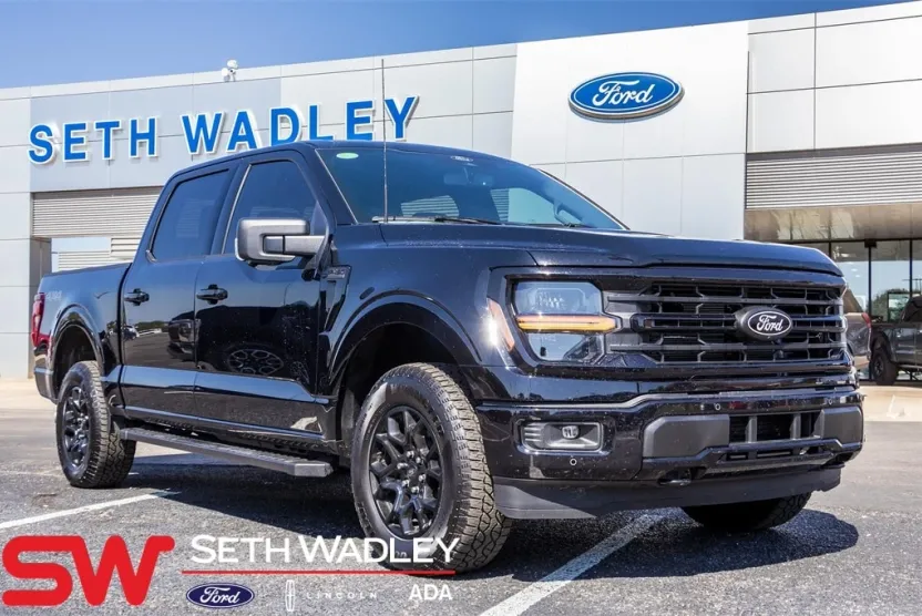 2025 Ford F-150 XLT photo 1